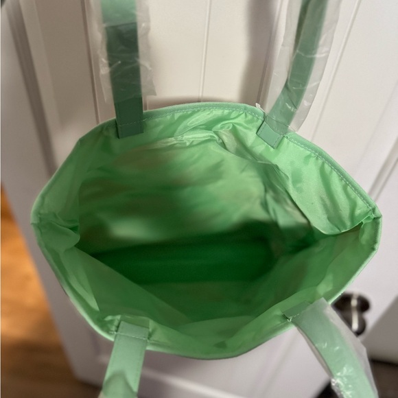 Clinique x Drawbertson “Vibrant Kisses” Canvas Tote Bag NWT - Picture 3 of 4